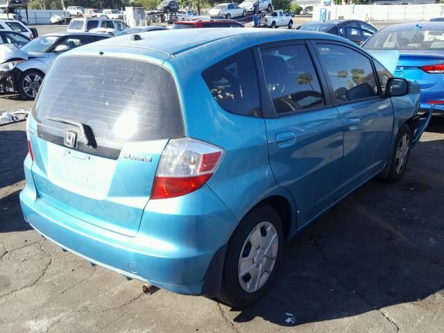 JHMGE8H30DC032303 - 2013 HONDA FIT BLUE photo 4