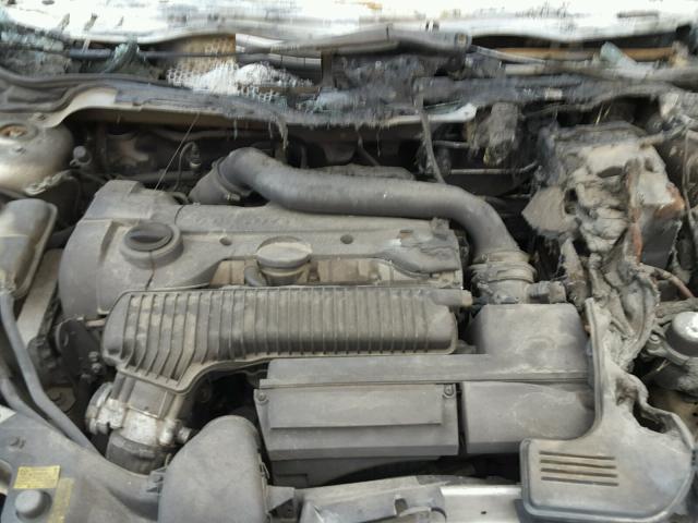 YV1MS682X42009068 - 2004 VOLVO S40 T5 SILVER photo 7