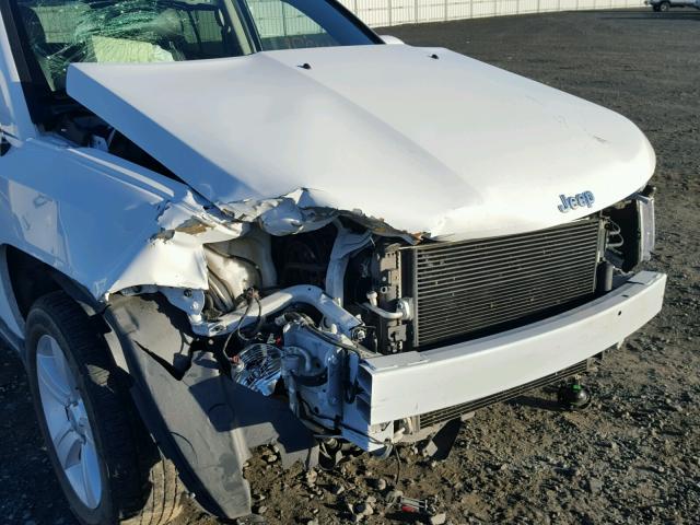 1C4NJDEB5GD685426 - 2016 JEEP COMPASS LA WHITE photo 9