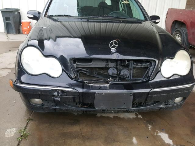 WDBRF64J81F074727 - 2001 MERCEDES-BENZ C 320 BLACK photo 9