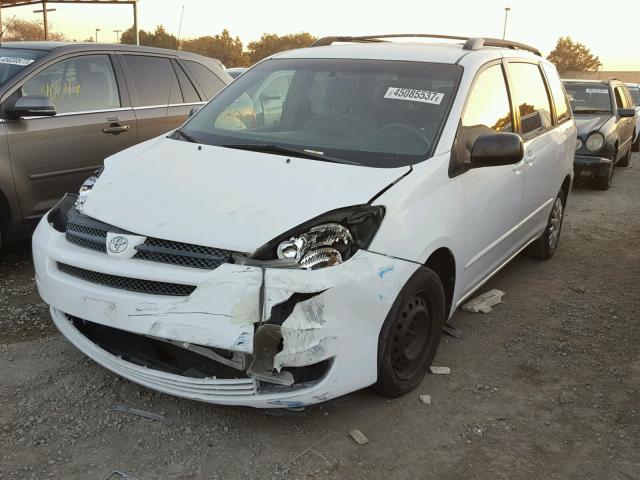 5TDZA23C65S222228 - 2005 TOYOTA SIENNA CE WHITE photo 2