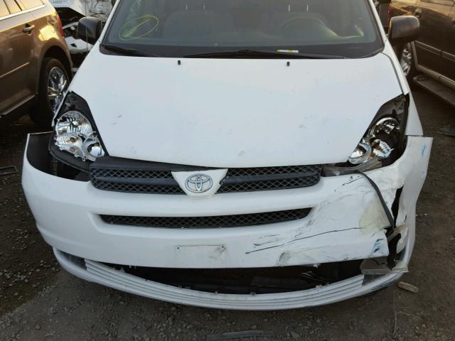 5TDZA23C65S222228 - 2005 TOYOTA SIENNA CE WHITE photo 9