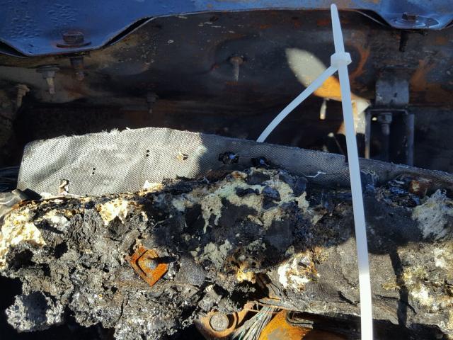 1G1NE52JX16264375 - 2001 CHEVROLET MALIBU LS 烧焦的 照片 8