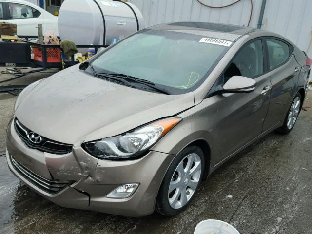 5NPDH4AE3DH416855 - 2013 HYUNDAI ELANTRA TAN photo 2