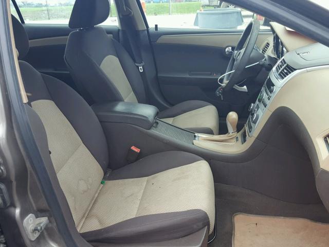 1G1ZB5EB1AF197972 - 2010 CHEVROLET MALIBU LS თაფლისფერი ფოტო 5