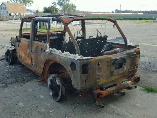 1C4BJWEG7FL709403 - 2015 JEEP WRANGLER U BURN photo 3