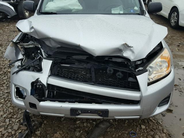 JTMZF33V295005764 - 2009 TOYOTA RAV4 SILVER photo 7