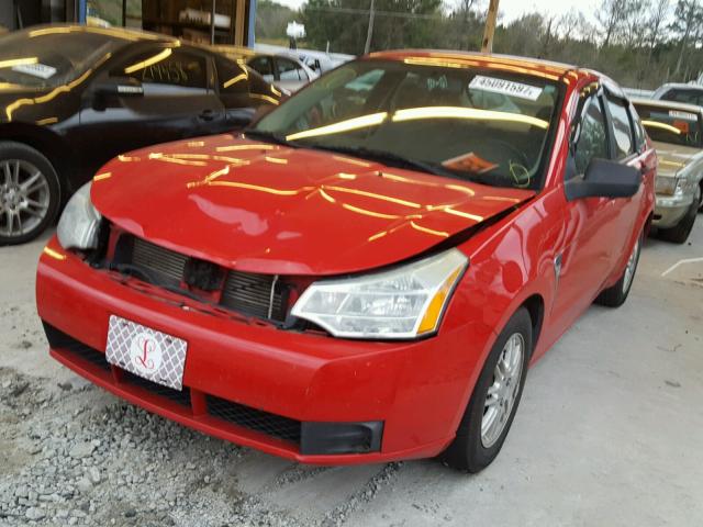 1FAHP35N38W158738 - 2008 FORD FOCUS SE RED photo 2