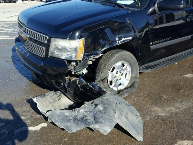 3GNFK12387G120949 - 2007 CHEVROLET AVALANCHE BLACK photo 9