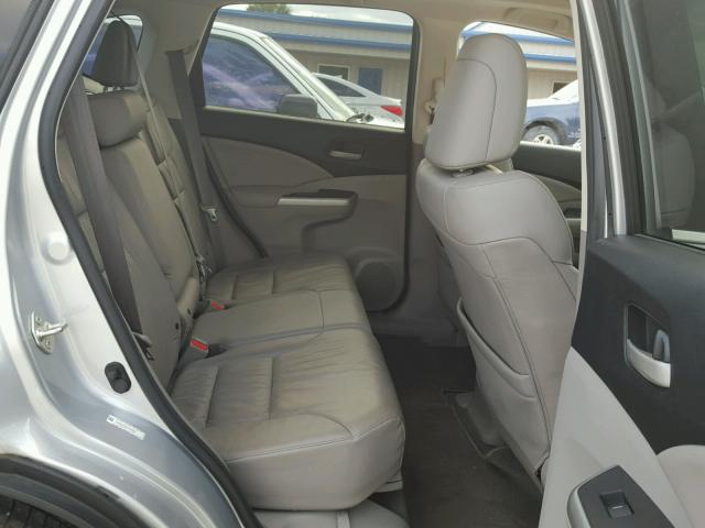 5J6RM4H71DL033902 - 2013 HONDA CR-V SILVER photo 6