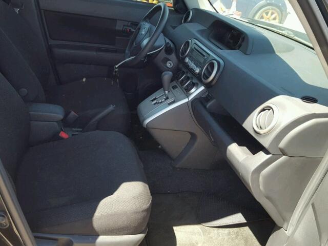 JTLZE4FE3A1099092 - 2010 TOYOTA SCION XB შავი ფოტო 5