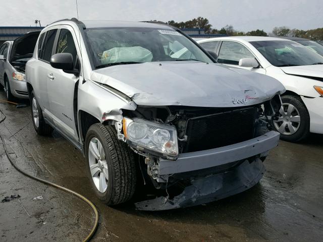 1J4NF1FB7BD135744 - 2011 JEEP COMPASS SP ვერცხლისფერი ფოტო 1