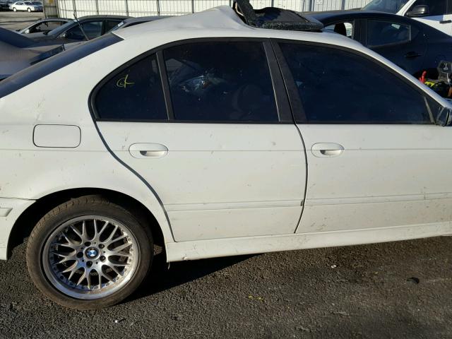 WBADT63481CF10820 - 2001 BMW 530 I AUTO WHITE photo 10