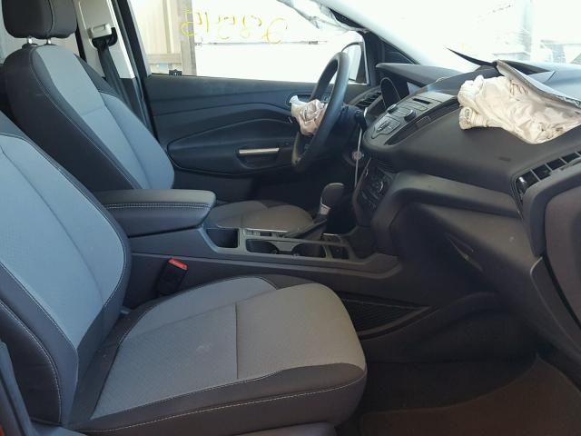 1FMCU0GD8HUA99029 - 2017 FORD ESCAPE SE 栗色 照片 5