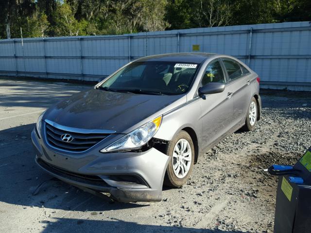 5NPEB4AC8CH345459 - 2012 HYUNDAI SONATA GLS GRAY photo 2