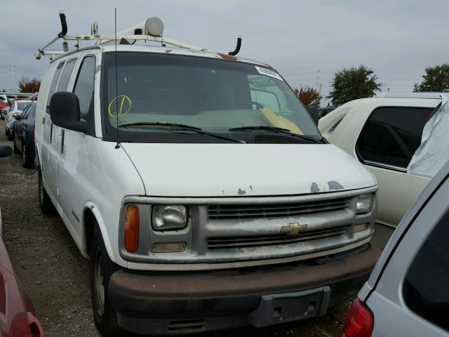 1GCFG25W2Y1247069 - 2000 CHEVROLET EXPRESS G2 WHITE photo 1