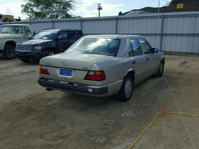 WDBEA26D4MB331116 - 1991 MERCEDES-BENZ 300 E 2.6 BEIGE photo 4