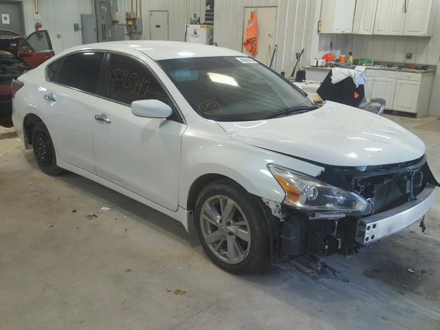 1N4AL3AP3EC425605 - 2014 NISSAN ALTIMA 2.5 WHITE photo 1