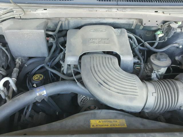 1FMRU1763WLB17747 - 1998 FORD EXPEDITION BLUE photo 7