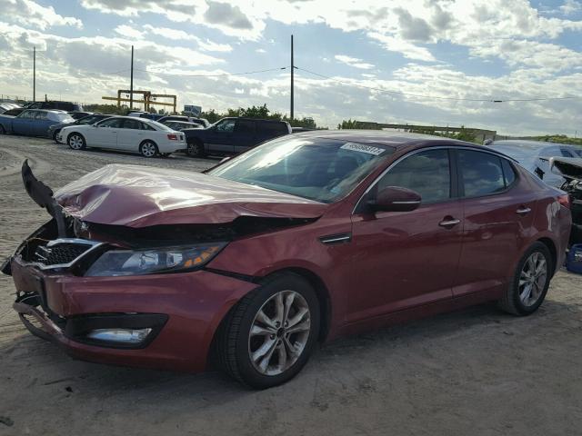 5XXGM4A70DG225836 - 2013 KIA OPTIMA LX RED photo 2