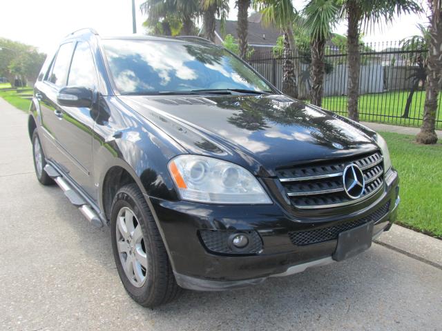 4JGBB22E57A205305 - 2007 MERCEDES-BENZ ML 320 CDI BLACK photo 1