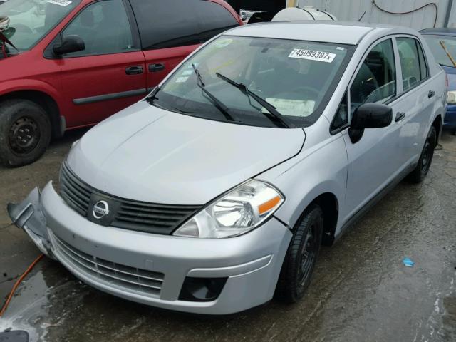 3N1CC1APXBL467652 - 2011 NISSAN VERSA S 银色 照片 2