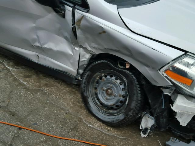 3N1CC1APXBL467652 - 2011 NISSAN VERSA S 银色 照片 8