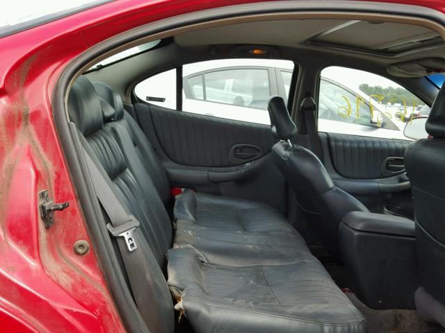 1G2WP52K02F163124 - 2002 PONTIAC GRAND PRIX RED photo 6