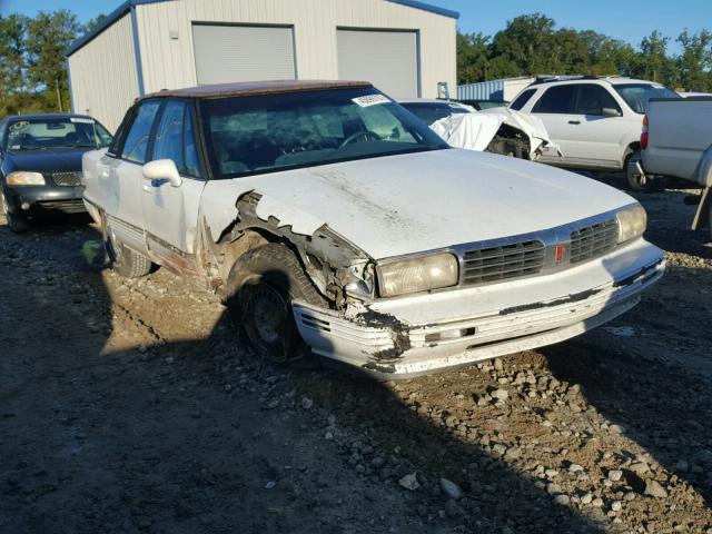 1G3CX52K8S4300319 - 1995 OLDSMOBILE 98 WHITE photo 1