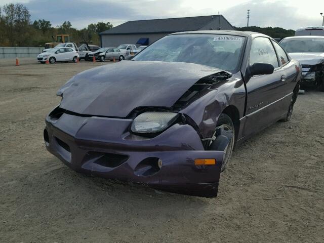 1G2JD12TXW7521687 - 1998 PONTIAC SUNFIRE GT PURPLE photo 2