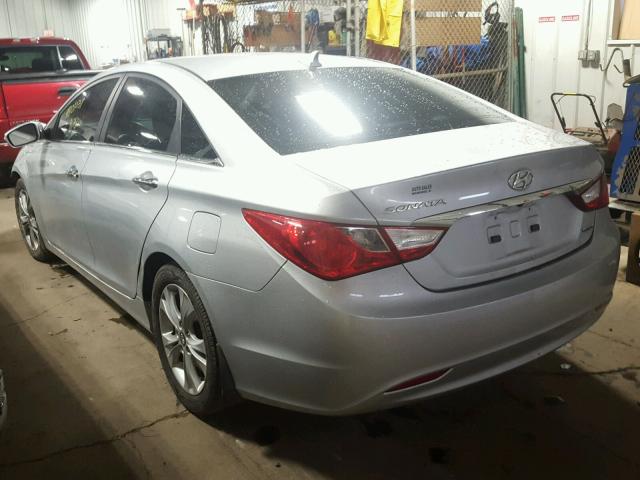 5NPEC4ACXBH117331 - 2011 HYUNDAI SONATA SE 银色 照片 3