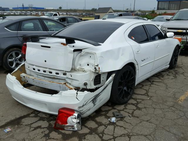 2B3CA3CV3AH290591 - 2010 DODGE CHARGER WHITE photo 4