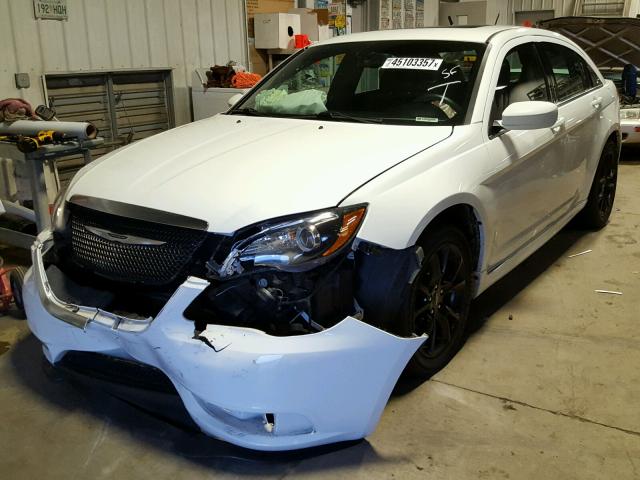 1C3CCBCGXEN190932 - 2014 CHRYSLER 200 LIMITE WHITE photo 2