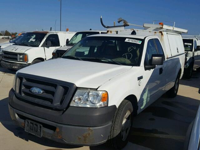 1FTRF12218KB80292 - 2008 FORD F150 WHITE photo 2