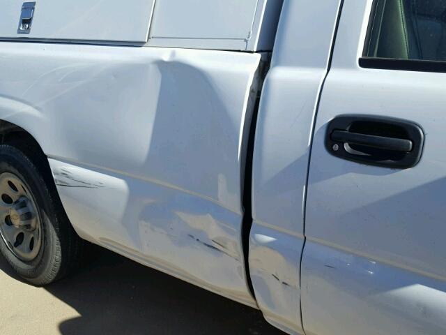 1GCEC14XX7Z146387 - 2007 CHEVROLET SILVERADO WHITE photo 9