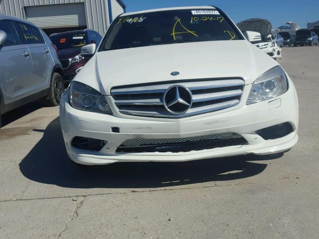 WDDGF5EB9AR114229 - 2010 MERCEDES-BENZ C 300 WHITE photo 9