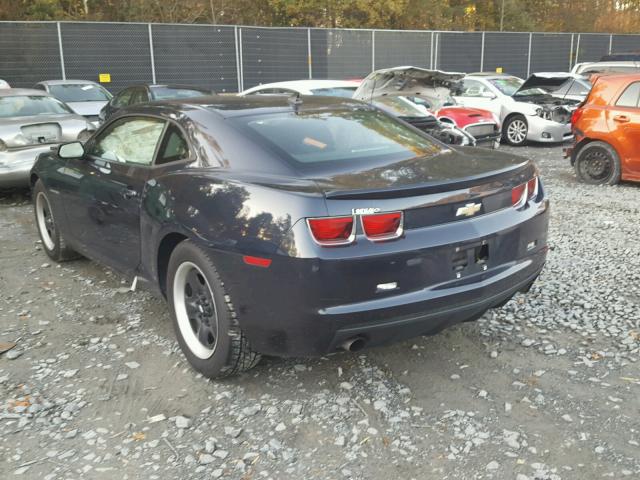 2G1FA1E3XD9132784 - 2013 CHEVROLET CAMARO LS BLUE photo 3