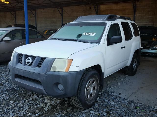 5N1AN08U46C562483 - 2006 NISSAN XTERRA WHITE photo 2