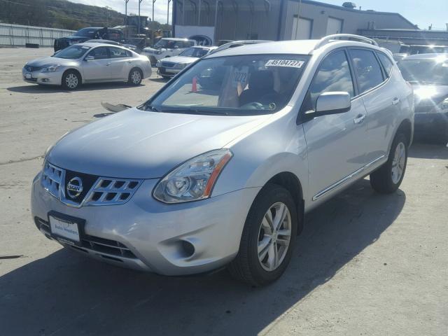 JN8AS5MVXCW716038 - 2012 NISSAN ROGUE S SILVER photo 2