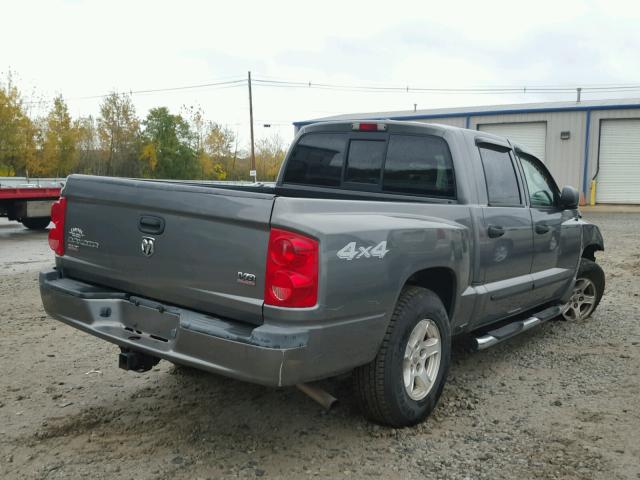 1D7HW48N87S137619 - 2007 DODGE DAKOTA GRAY photo 4