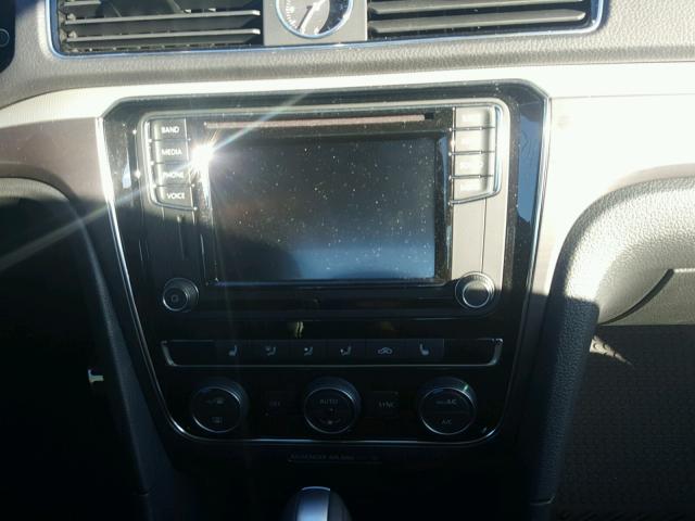 1VWDT7A36HC066697 - 2017 VOLKSWAGEN PASSAT R-L 灰色 照片 9