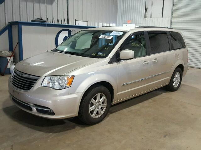 2C4RC1BG7DR526006 - 2013 CHRYSLER TOWN & COU TAN photo 9