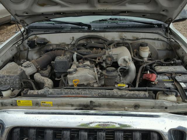 5TEWM72N82Z097063 - 2002 TOYOTA TACOMA SILVER photo 7