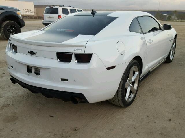 2G1FT1EW4A9160807 - 2010 CHEVROLET CAMARO SS WHITE photo 4