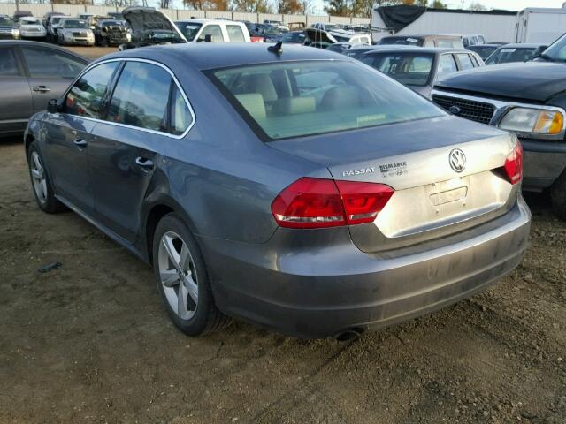 1VWAT7A35FC119194 - 2015 VOLKSWAGEN PASSAT S ნაცრისფერი ფოტო 3