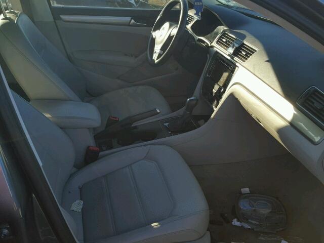 1VWAT7A35FC119194 - 2015 VOLKSWAGEN PASSAT S ნაცრისფერი ფოტო 5