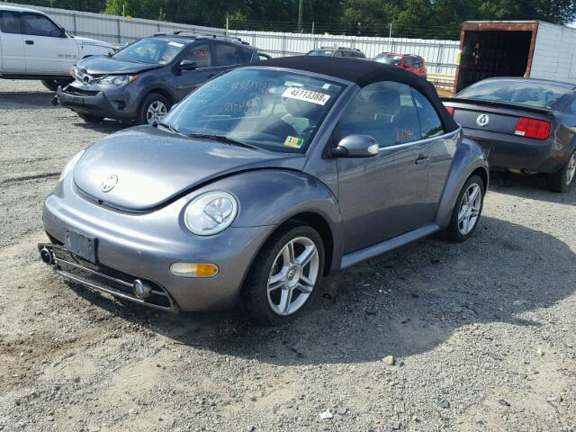 3VWCD31Y25M307551 - 2005 VOLKSWAGEN NEW BEETLE Boz foto 2