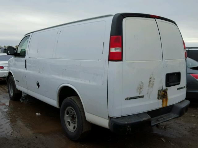 1GCGG25V361190745 - 2006 CHEVROLET EXPRESS G2 WHITE photo 3