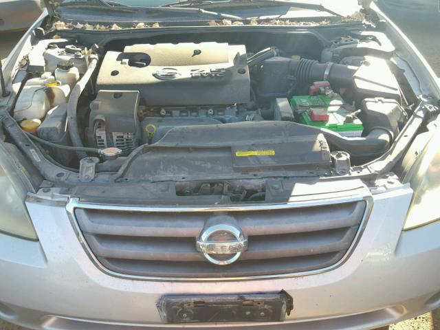 1N4AL11D32C113029 - 2002 NISSAN ALTIMA BAS SILVER photo 7