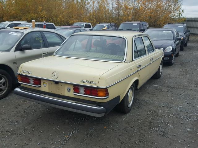 12313012102482 - 1978 MERCEDES-BENZ 300D YELLOW photo 4